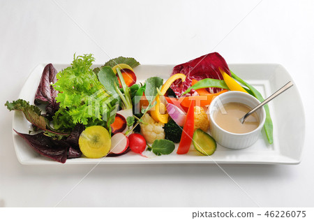 Vegetable plate 46226075