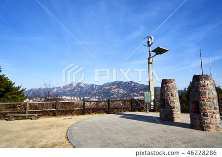 Eunpyeongbong and Sorbus trees 46228286