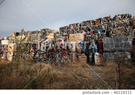 Field piled pachinko machine 46228311