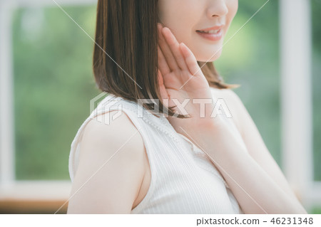 female, lady, woman 46231348