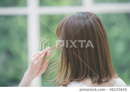 女生 女孩 女性 46235648