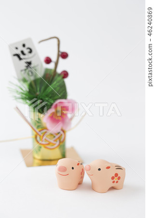 新年的野豬材料 新年的野豬材料 46240869