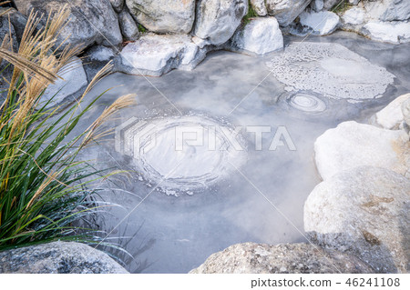 日本 溫泉 鬼石坊主地獄 oniishibozu jigoku ghost Monk hell 46241108