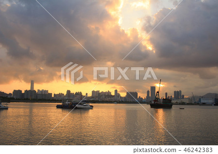 Kwun Tong Typhoon Shelter Kwun Tong Typhoon Shelter 46242383