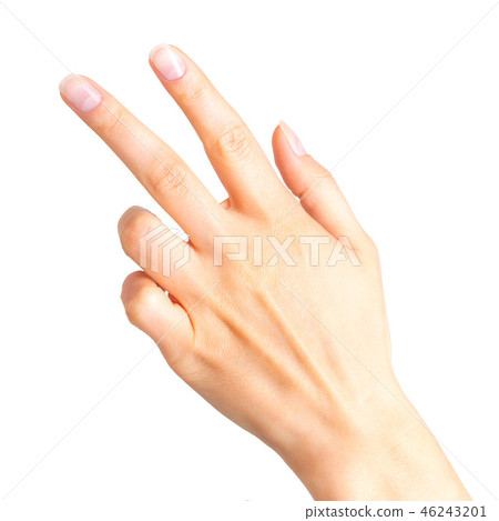 Female hand showing two fingers in the peace symbol 46243201