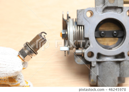 Car spark plug and throttle body 46245978