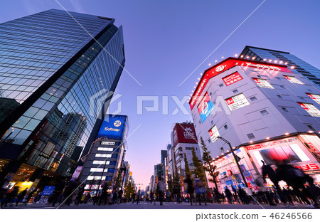 Tokyo cityscape in Japan I want to see the city of Akihabara, Tokyo (pedestrian paradise). Back of the screen is Suehirocho Station direction 46246566