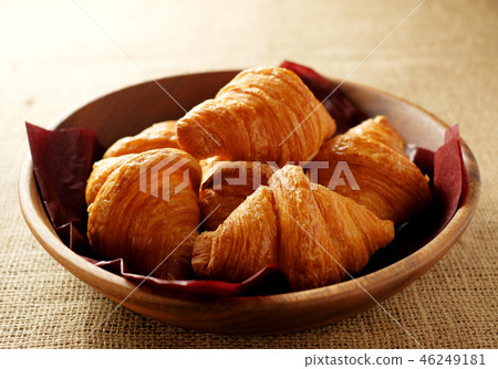 Croissant  46249181
