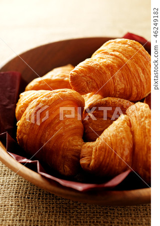 Croissant Croissant 46249182