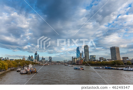 River Thames and The City of London, England River Thames and The City of London, England 46249347