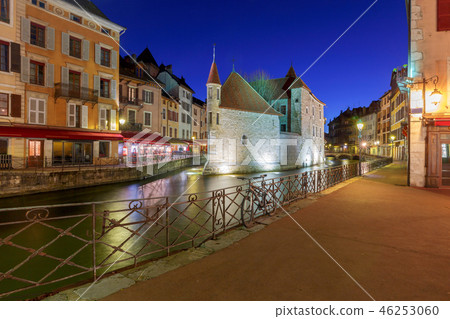 Annecy. Old city on the sunset. 46253060