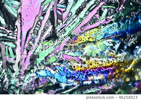 輕冰極化效應的模式 輕冰極化效應的模式 46258023