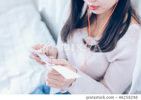 high school girl  46258298