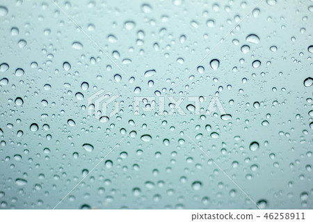 Rain drops on the windshield. 46258911