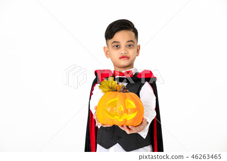 Halloween festive dracula boy isolated.  46263465