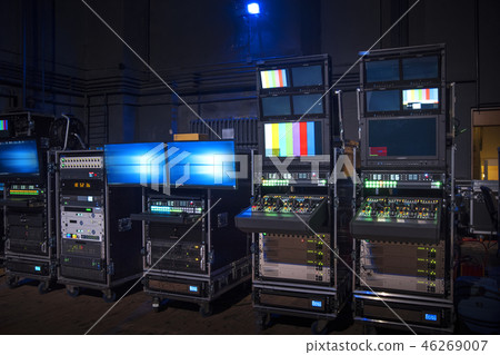 TV studio 46269007