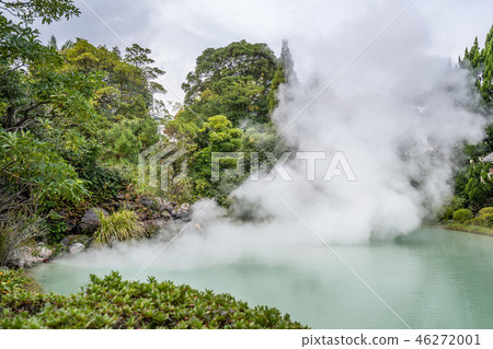 Japan Beppu Hot Springs National Designation Spots White Pool Hell Shiraike jigoku White hell 46272001