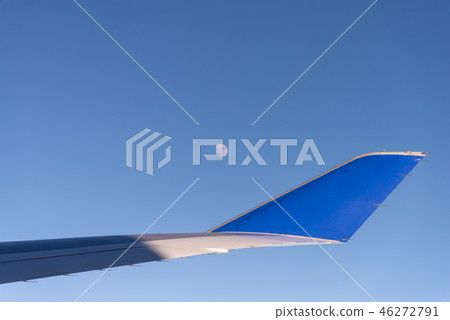 飛機窗口視圖飛機窗口視圖飛機窗口視圖 飛機窗口視圖飛機窗口視圖飛機窗口視圖 46272791