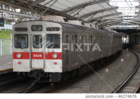 [DT] Tokyu Denentoshi Line 8500 series (curtain car / Circle K) 46274676
