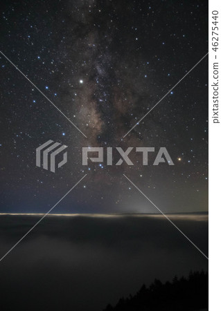 Milky Way and sea of clouds Milky Way and sea of clouds 46275440