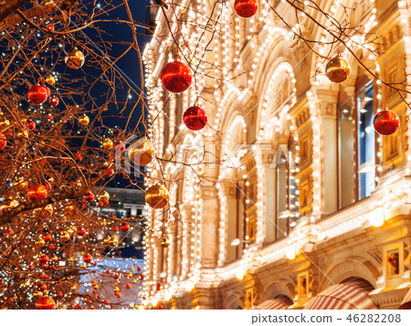 Streets of Moscow decorated for New Year, Russia Streets of Moscow decorated for New Year, Russia 46282208