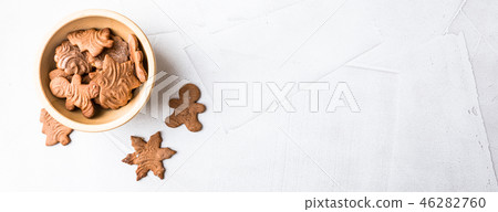 Gingerbread and christmas cookies Gingerbread and christmas cookies 46282760