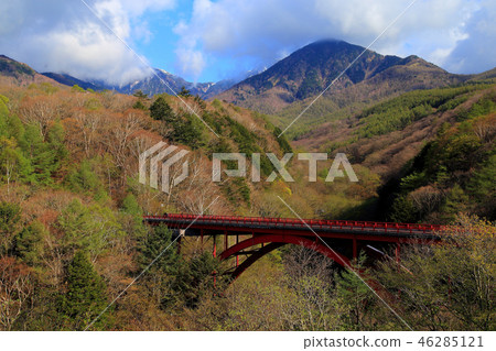 Landscape overlooking Yatsugatake 46285121