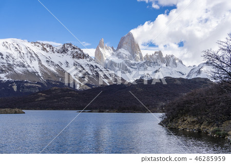 Monte Fitz Roy and Lake Capri Monte Fitz Roy and Lake Capri 46285959