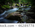 山間溪流，山谷，瀑布，瀑布 46289778