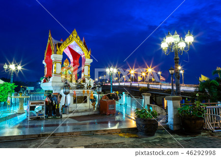 Thao Maha Brahma or Erawan Shrine of the lights Thao Maha Brahma or Erawan Shrine of the lights 46292998
