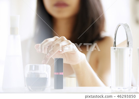 女性美的形象 46293850