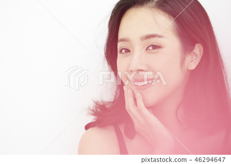 Woman dress up Woman dress up 46294647