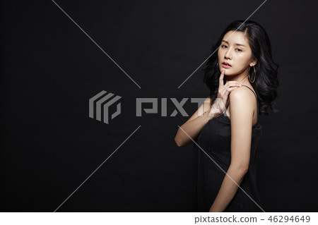 Woman Dress Up Black Back Woman Dress Up Black Back 46294649