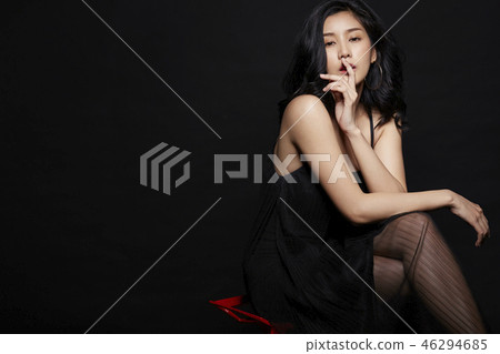 Woman Dress Up Black Back 46294685