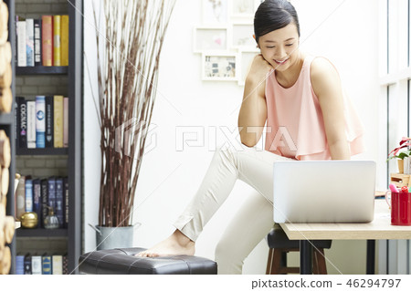 Business woman 46294797