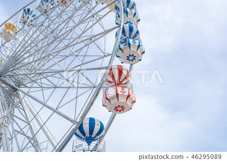 Ferris Wheel, low angle view of a big Ferris Wheel Ferris Wheel, low angle view of a big Ferris Wheel 46295089
