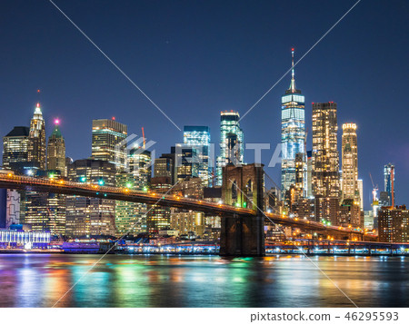 New York Brooklyn Bridge and the Manhattan Skyscraper 46295593