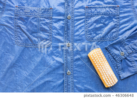 Wet Jeans shirt, Soak and wash. Wet Jeans shirt, Soak and wash. 46306648