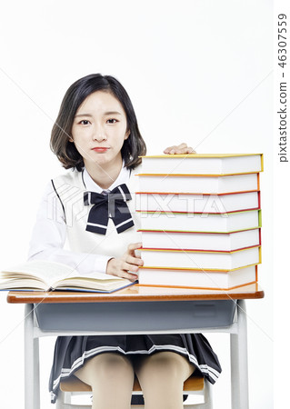 Middle school students, High school students, Students, Education Middle school students, High school students, Students, Education 46307559