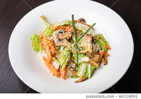 vegetable salad with mushrooms 46310091