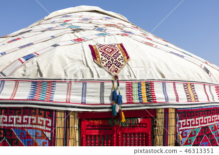 Yurts in Uzbekistan, traditional crafts 46313351