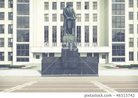 Monument of Lenin near Government House Monument of Lenin near Government House 46313742