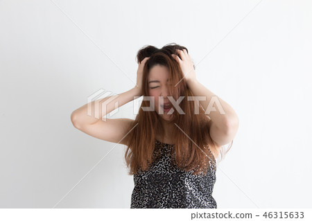 Shock woman (white background) Shock woman (white background) 46315633