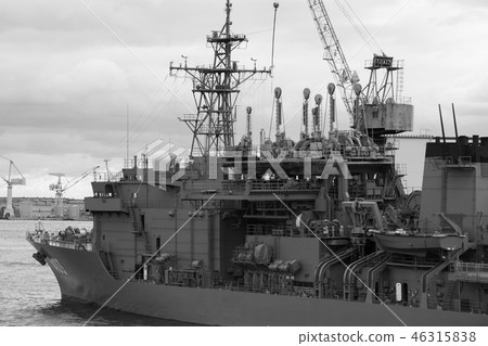 Kobe Port's submarine rescue boat Chihaya 46315838