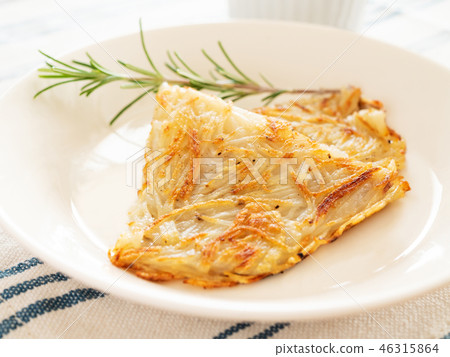 Hash browns 46315864