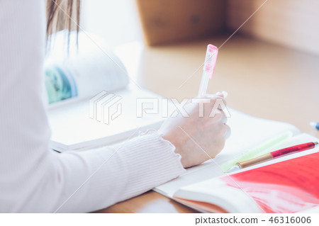 A student A student 46316006