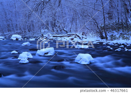 Winter mountain stream Winter mountain stream 46317661