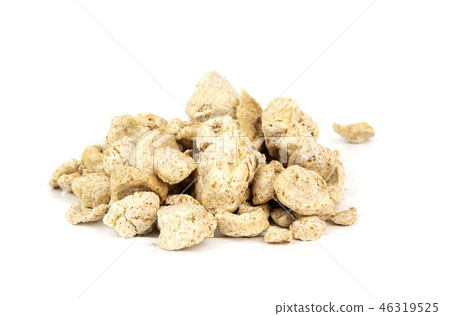 dry dog food isolated dry dog food isolated 46319525
