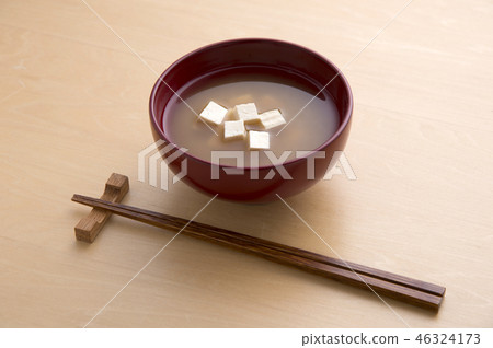 Tofu miso soup Tofu miso soup 46324173