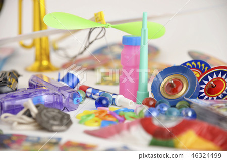 Mom-and-pop candy store 46324499